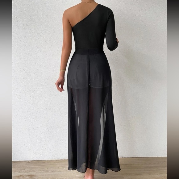 One sleeve top - Picture 2 of 2